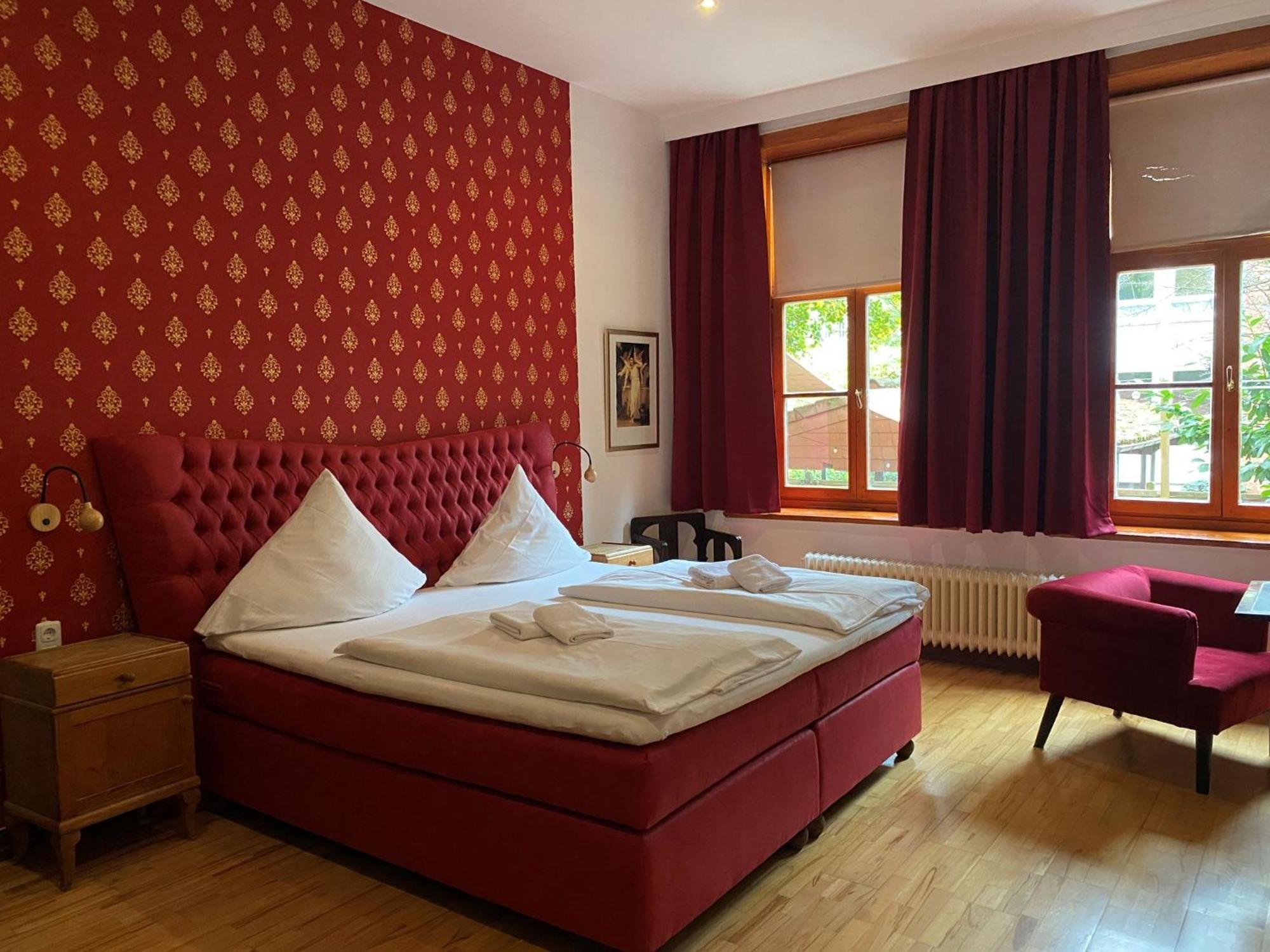 Avalon Bed & Breakfast Themen/- Nichtraucherhotel Hanovra Exterior foto