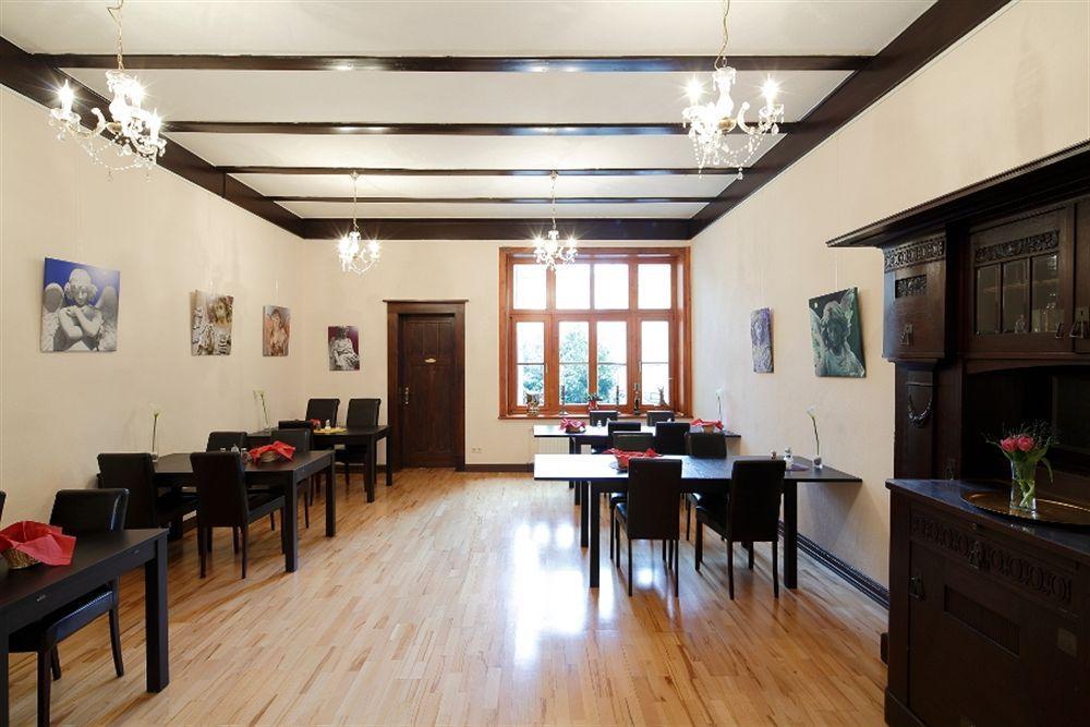 Avalon Bed & Breakfast Themen/- Nichtraucherhotel Hanovra Exterior foto