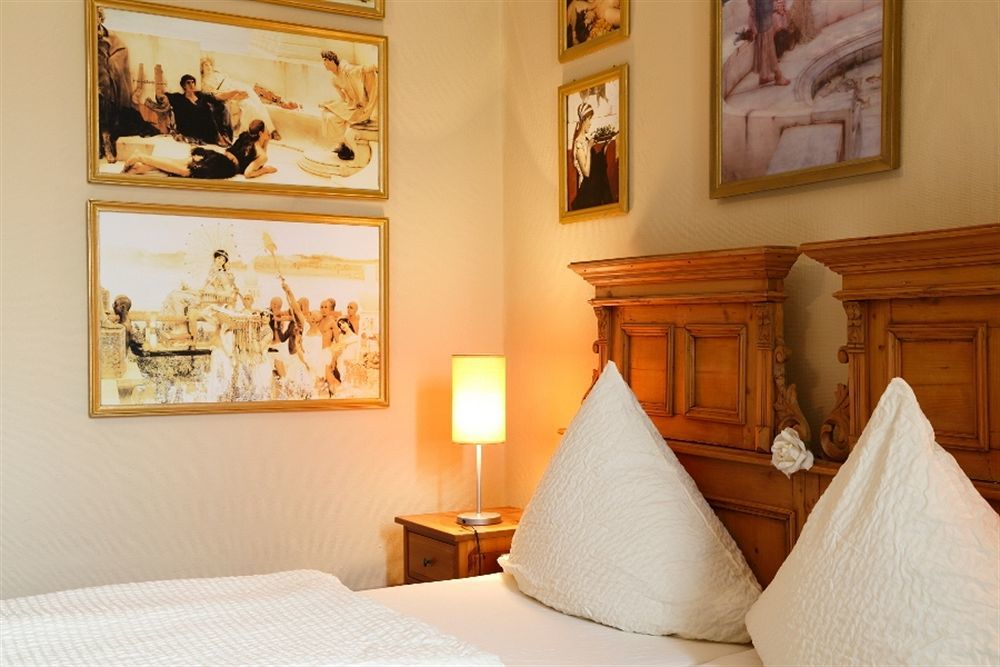Avalon Bed & Breakfast Themen/- Nichtraucherhotel Hanovra Exterior foto